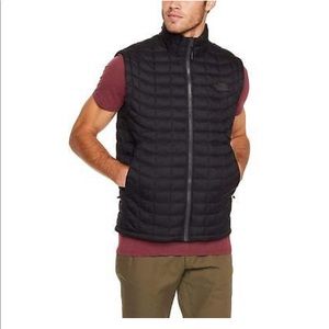 North Face Men’s Puffer Vest Thermoball